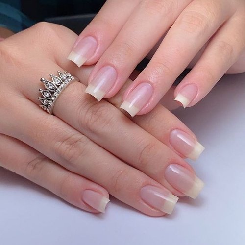 Home nails 500x500